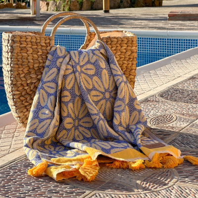 Hamamdoek saunadoek
Daisy
Yellow - Dark Blue