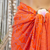 Batik Pareo met Gesp Dancing in the Sun